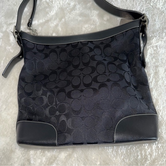 バッグ COACH Vintage Leather Black Shoulder Bag COACH Vintage Leather Shoulder Bag Black 【公式通販】